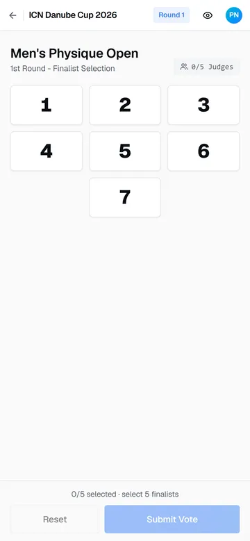 Round 1 with a card per competitor, none selected yet